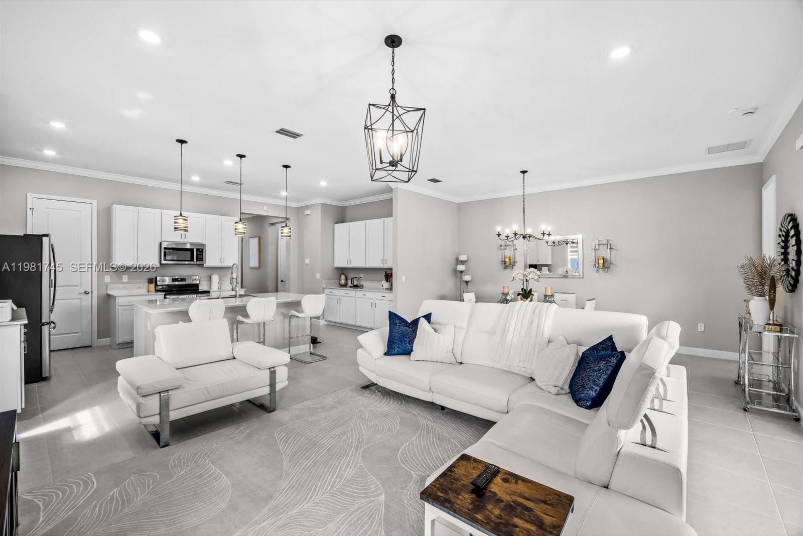 1204 SE Woodbine Rd Port St Lucie, FL 34984