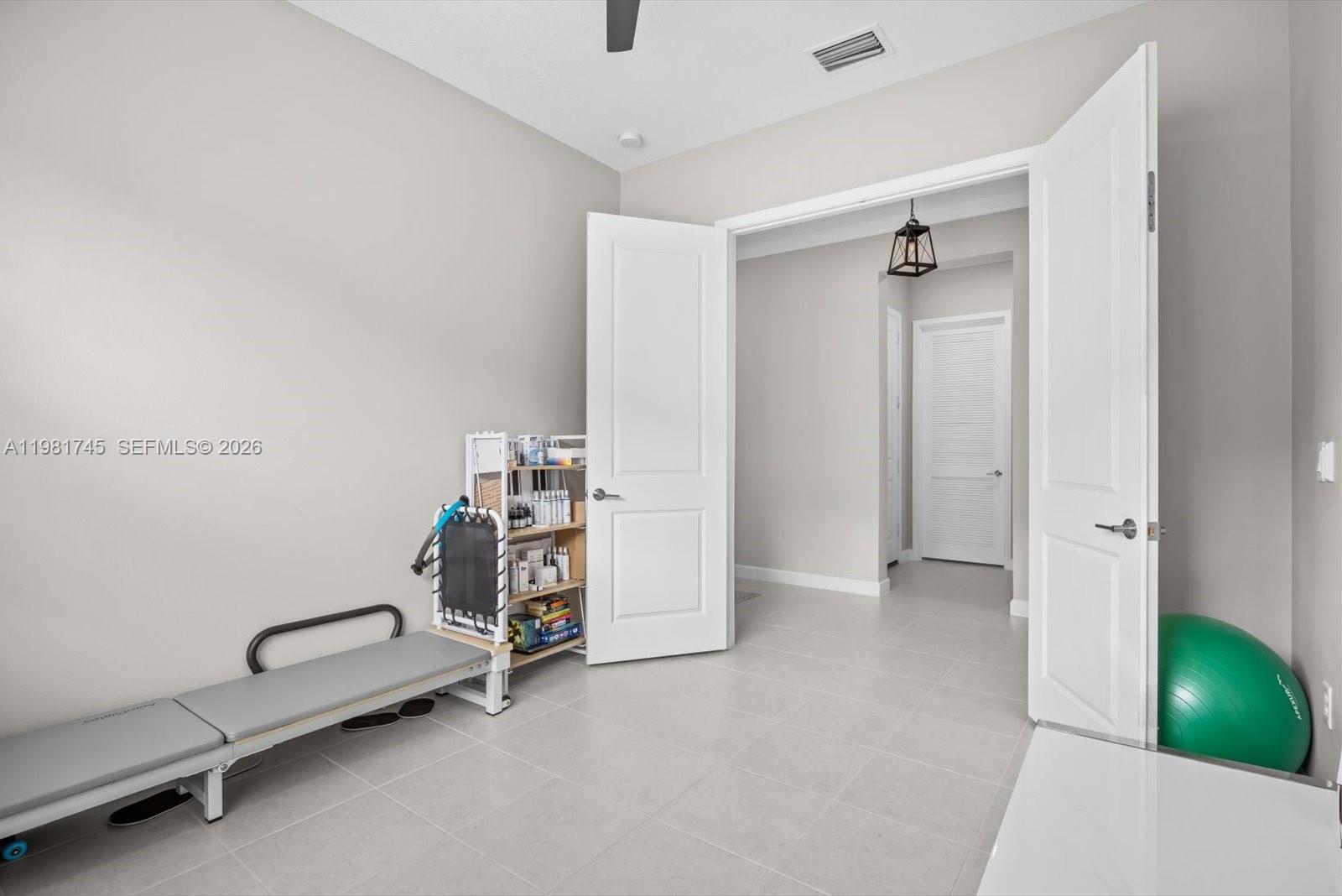 1204 SE Woodbine Rd Port St Lucie, FL 34984