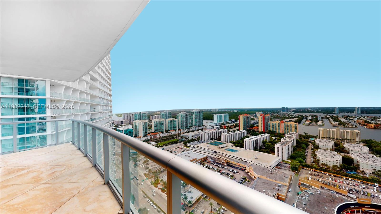 image Jade Beach17