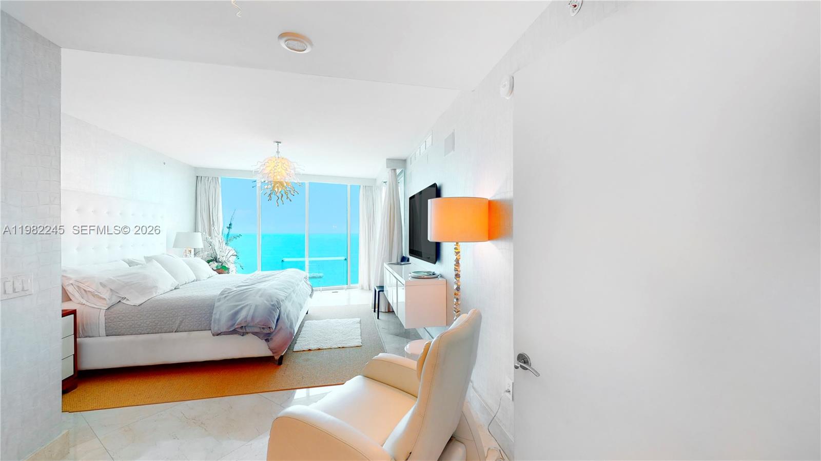 image Jade Beach6