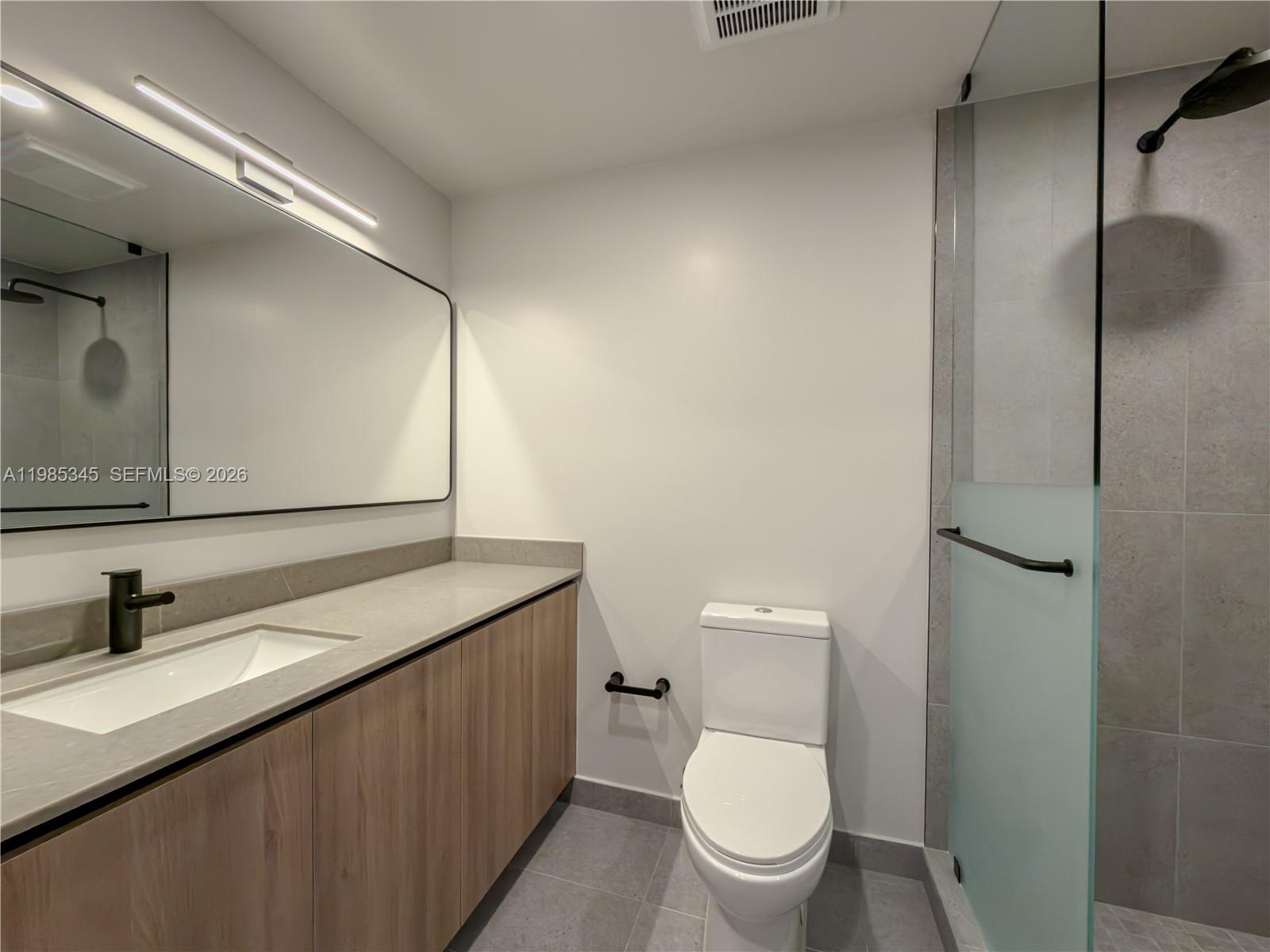 image 501 FIRST Residences17