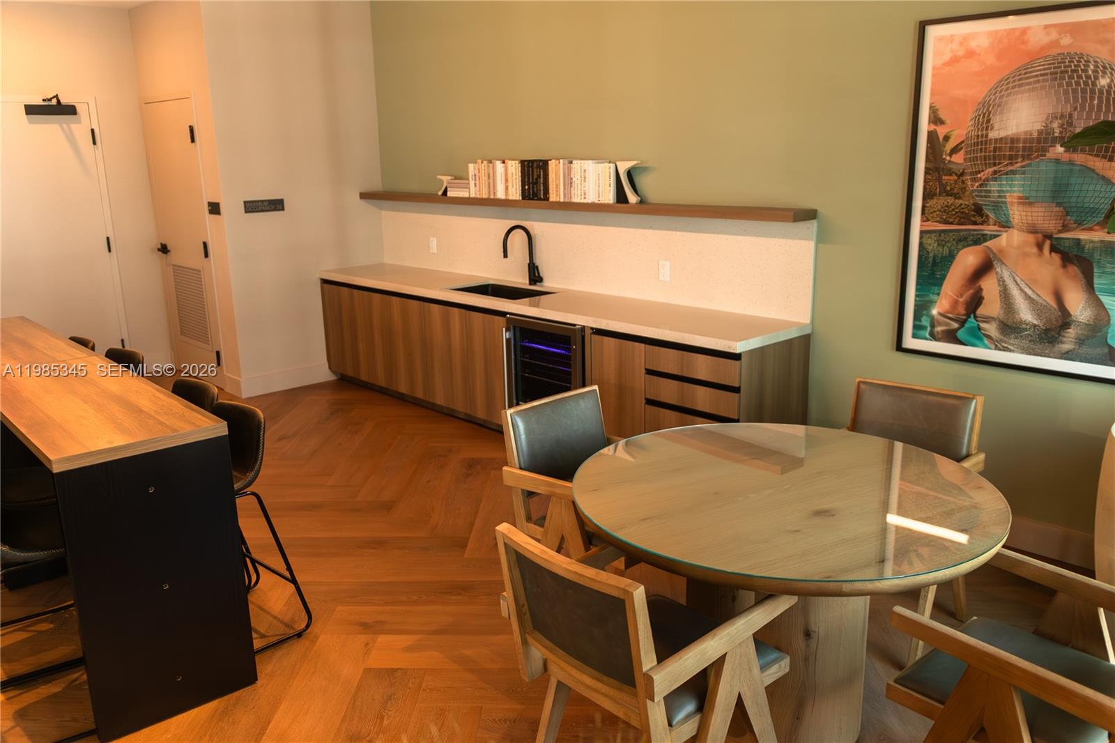 image 501 FIRST Residences38