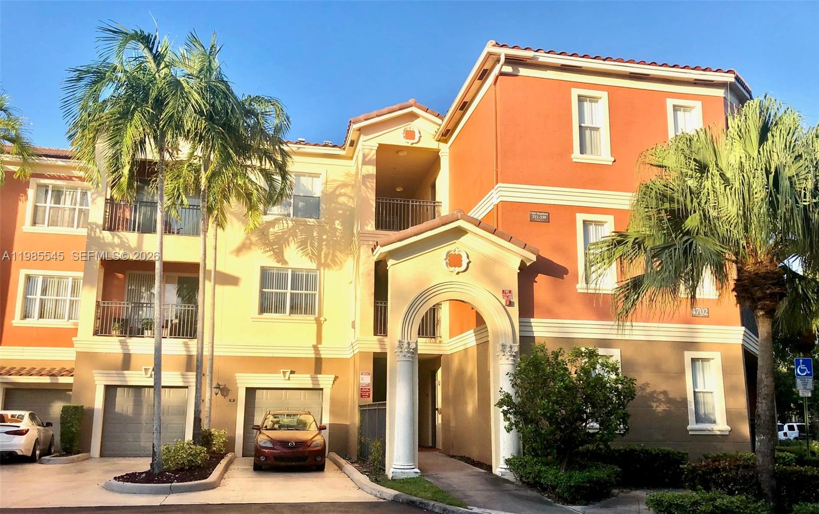 4702 SW 160th Ave #337