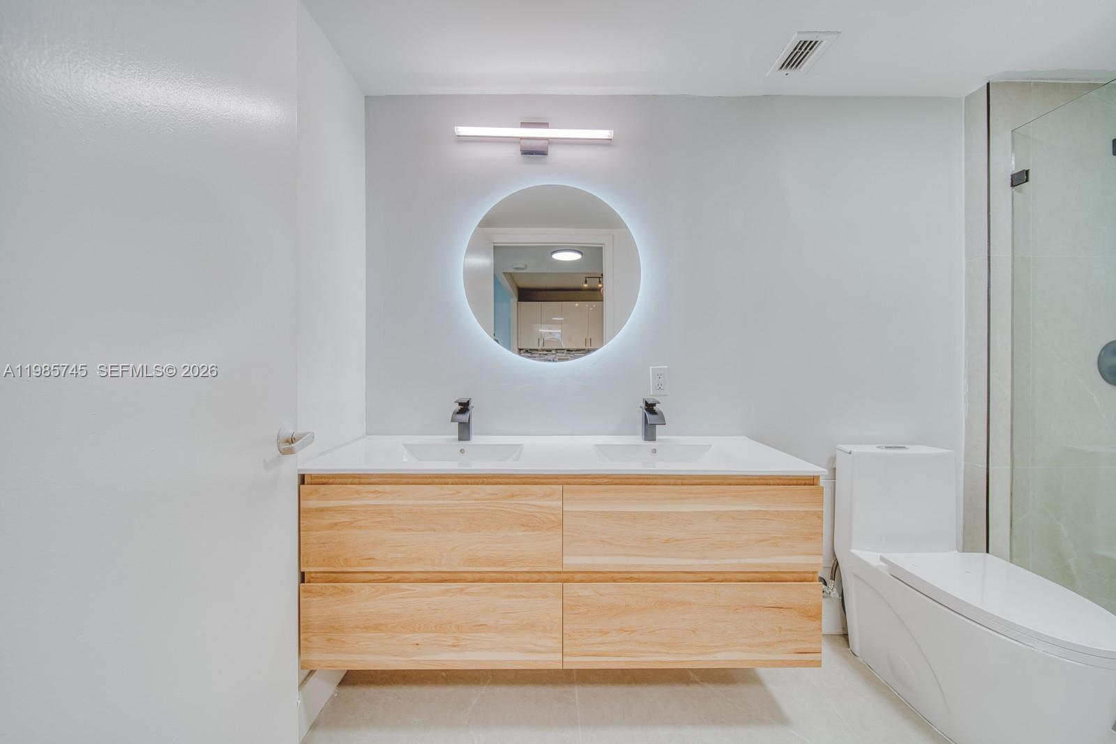 2301 Collins Ave #311 Miami Beach, FL 33139