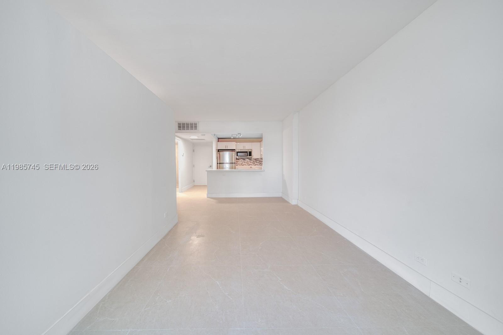 2301 Collins Ave #311 Miami Beach, FL 33139