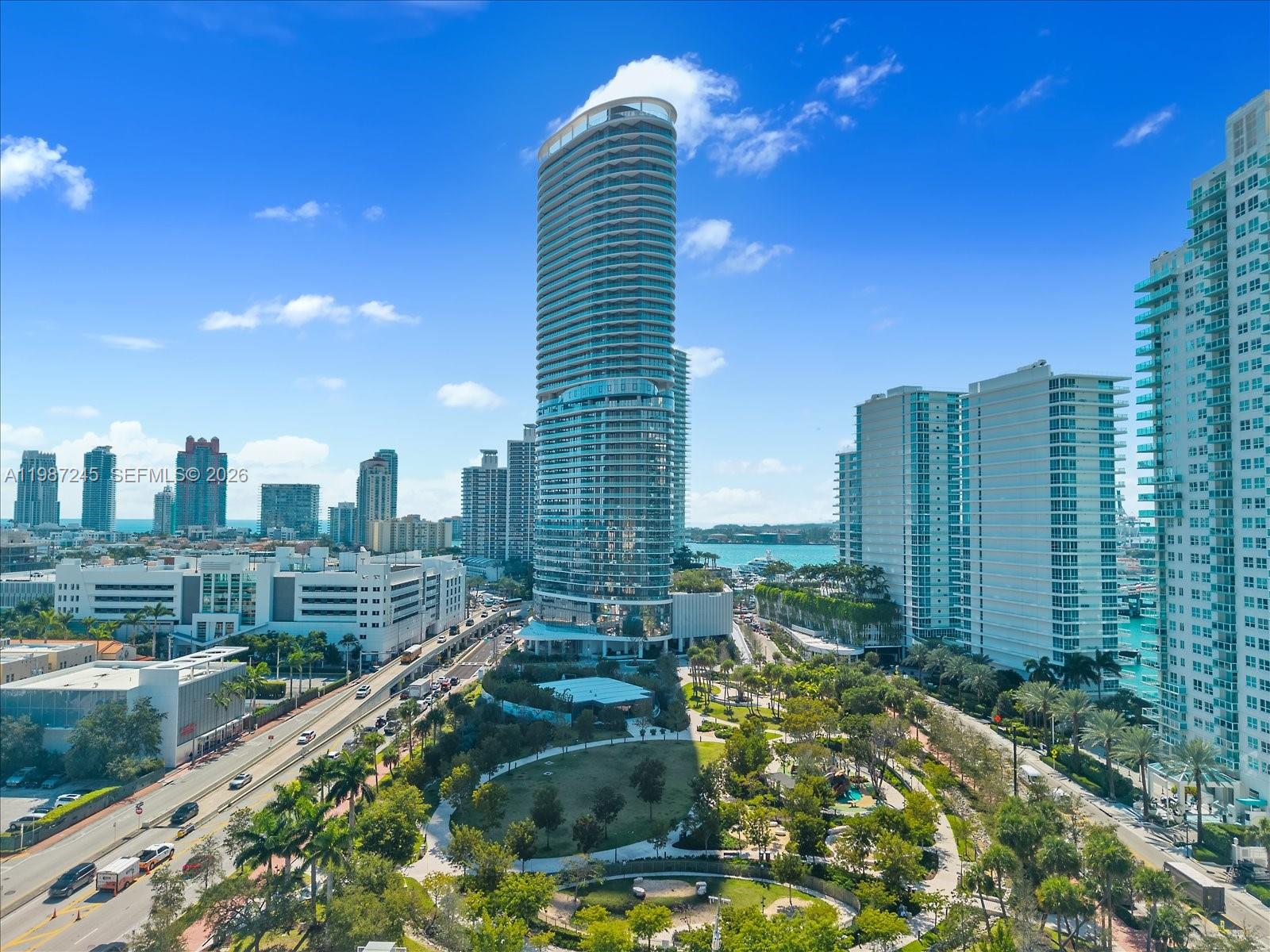 500 Alton Rd #2402 Miami Beach, FL 33139