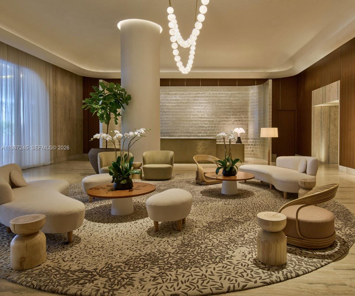 500 Alton Rd #2402 Miami Beach, FL 33139