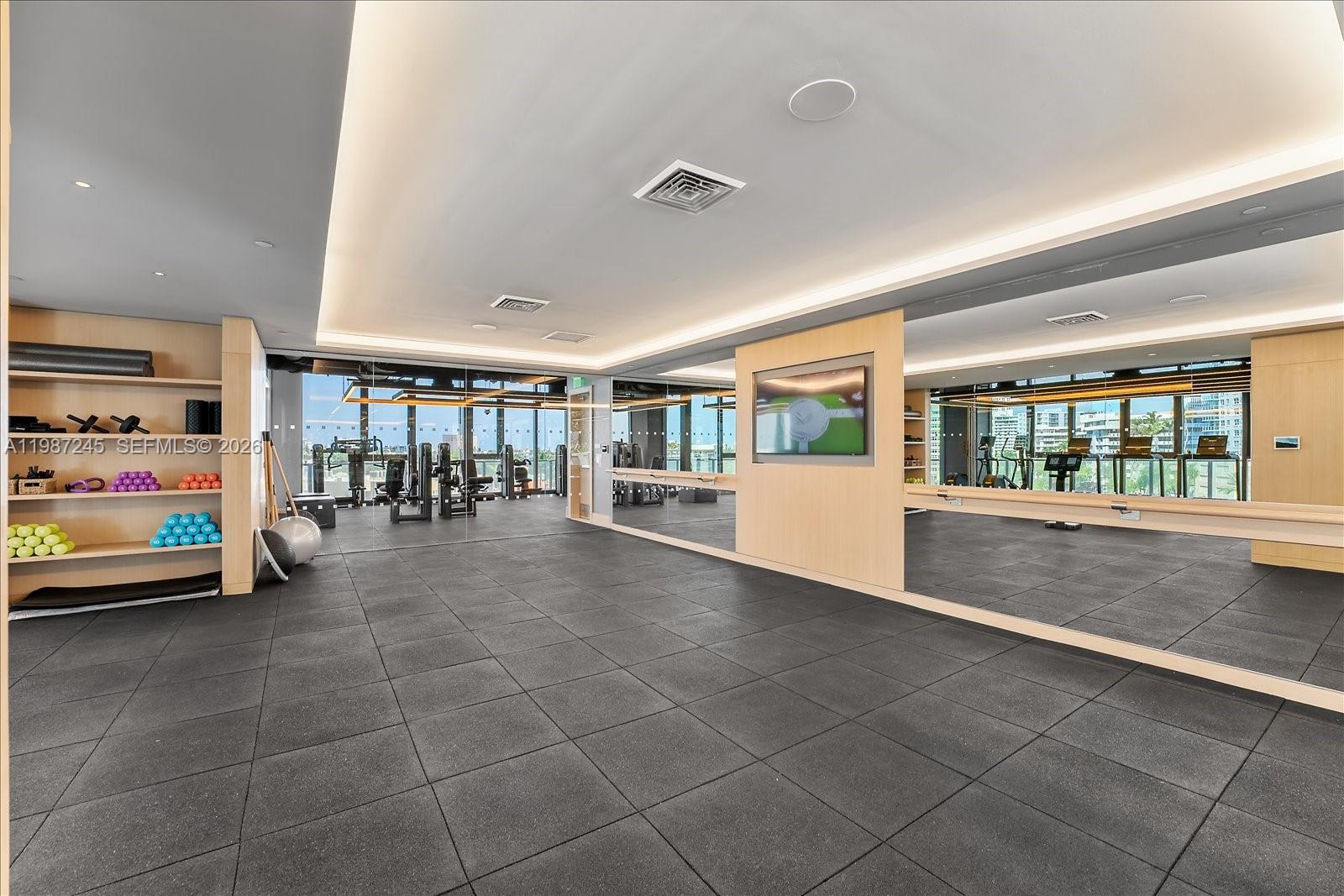 500 Alton Rd #2402 Miami Beach, FL 33139