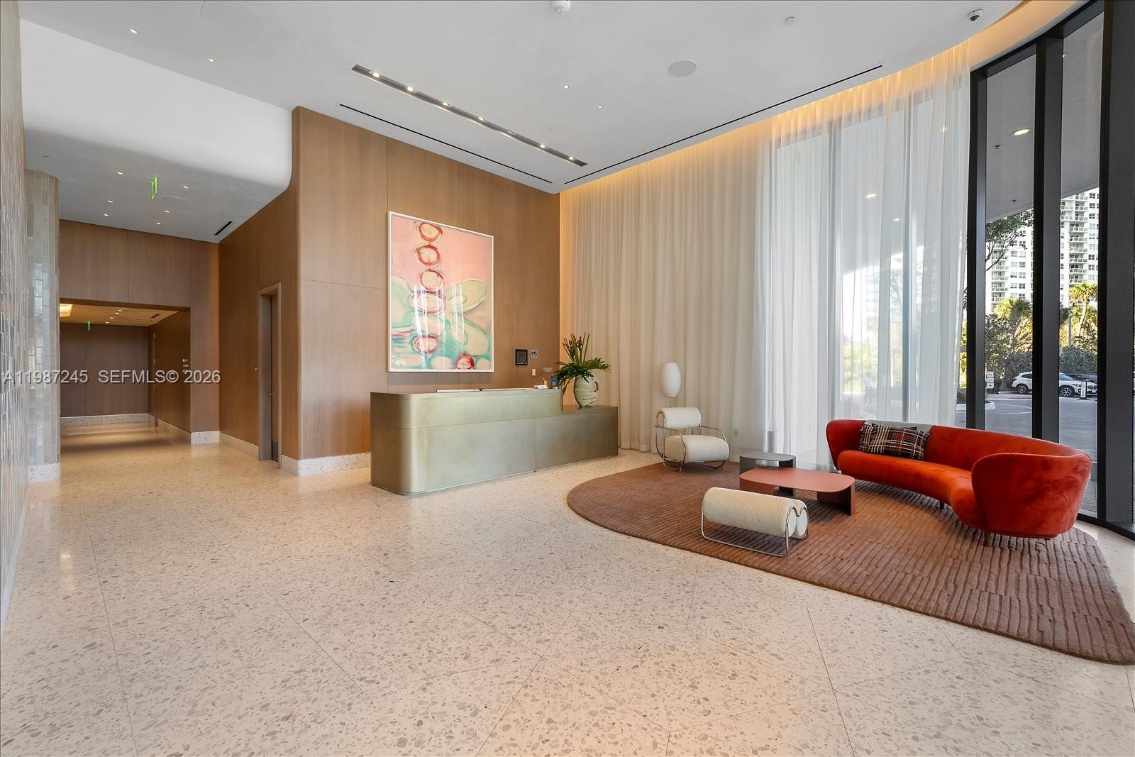 500 Alton Rd #2402 Miami Beach, FL 33139