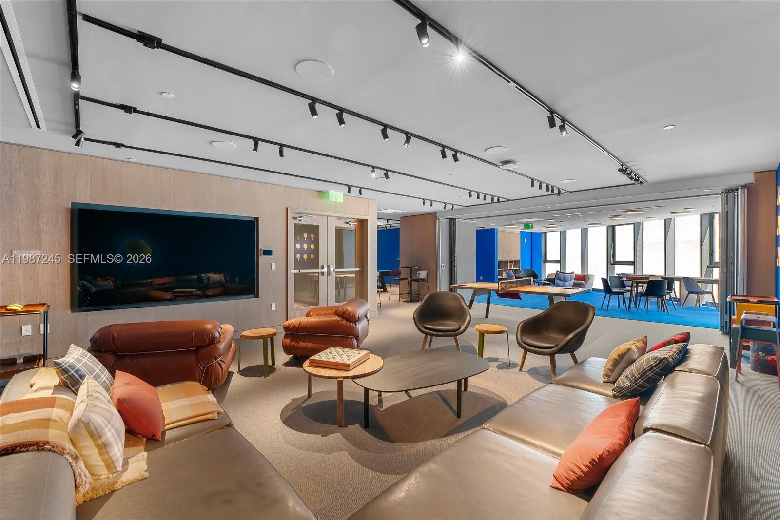 500 Alton Rd #2402 Miami Beach, FL 33139