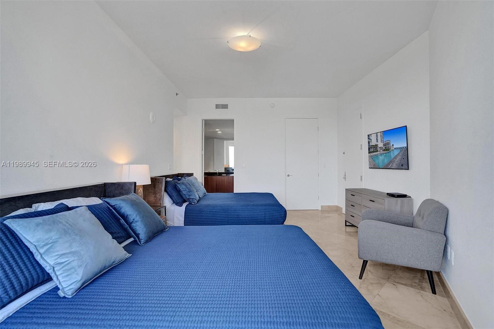 image Trump Tower I20