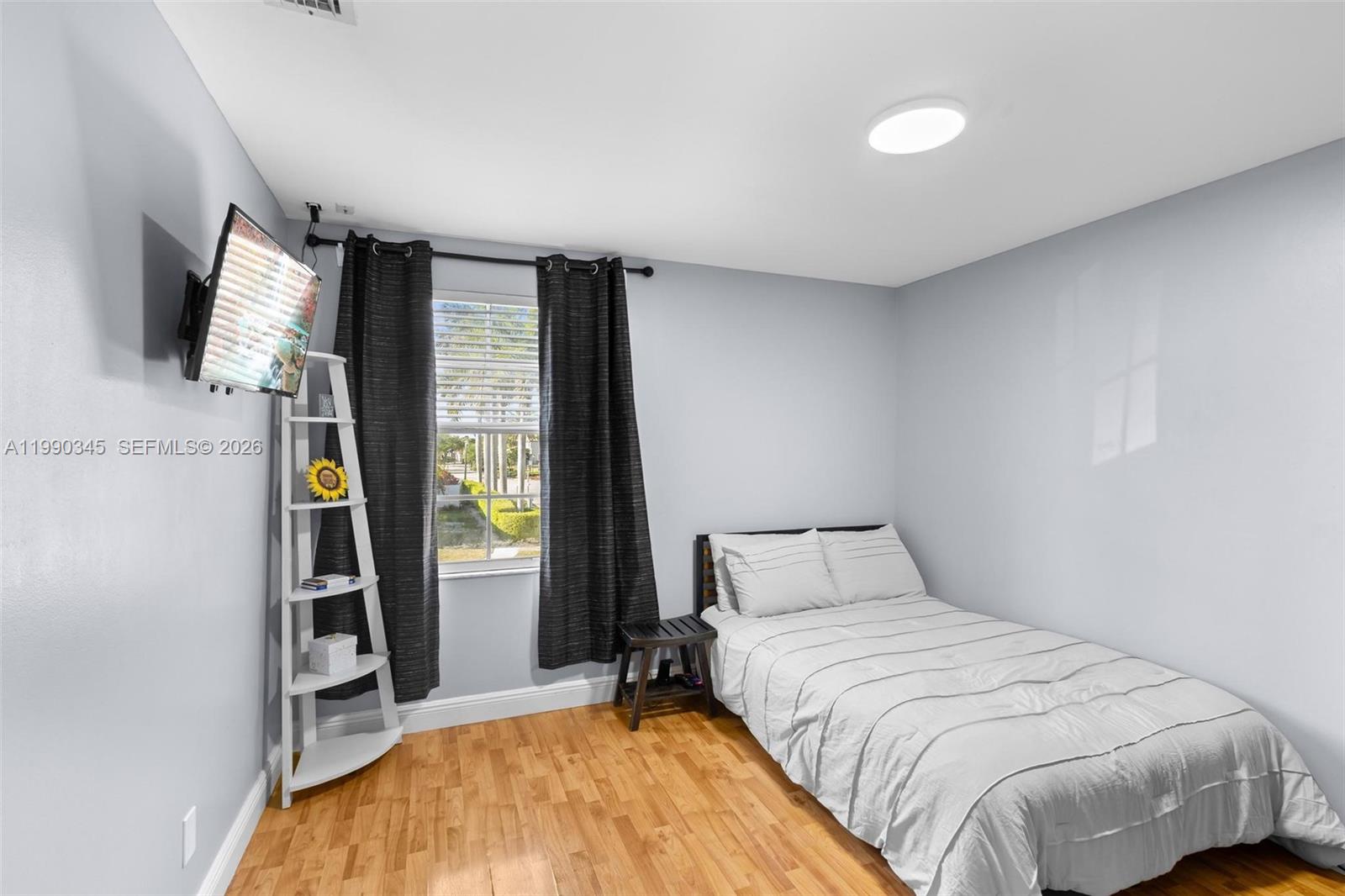 17900 SW 4th Ct Pembroke Pines, FL 33029