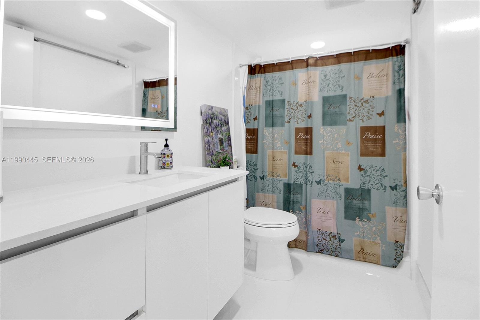 700 SW 137th Ave #303H Pembroke Pines, FL 33027