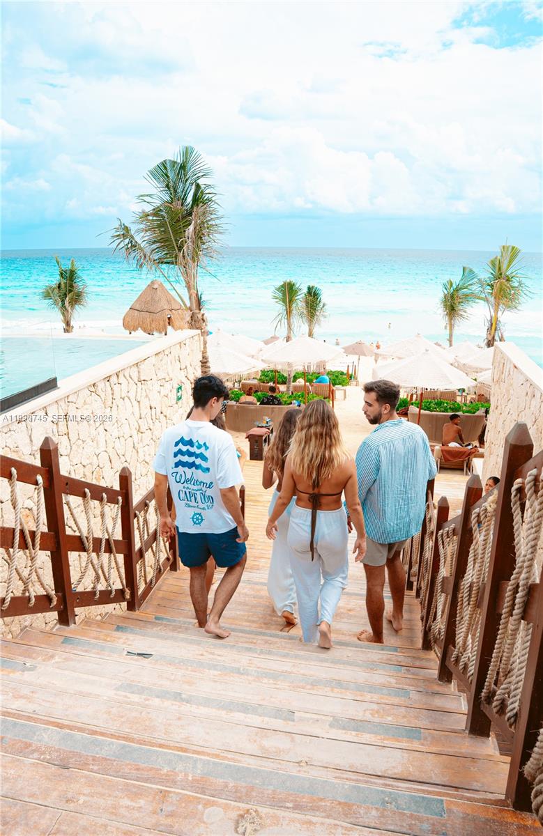 Blvd. Kukulcan Km. 16.5-L Zona Hotelera #B-1031 