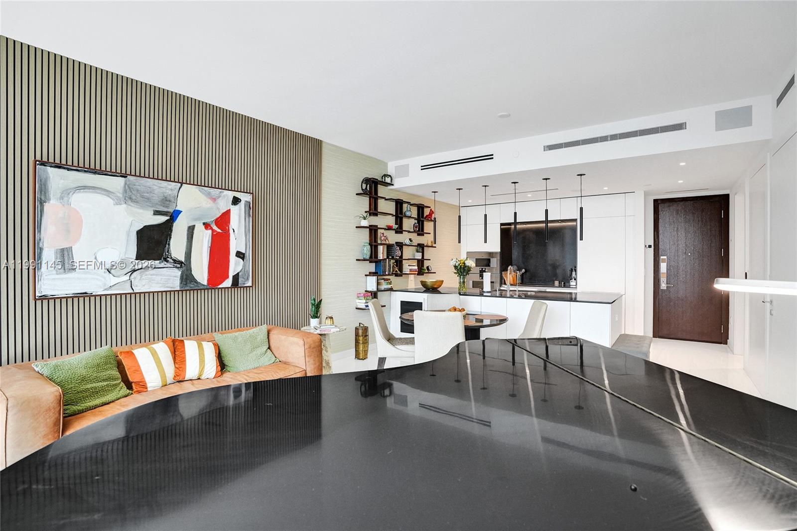 image Aston Martin Residences15