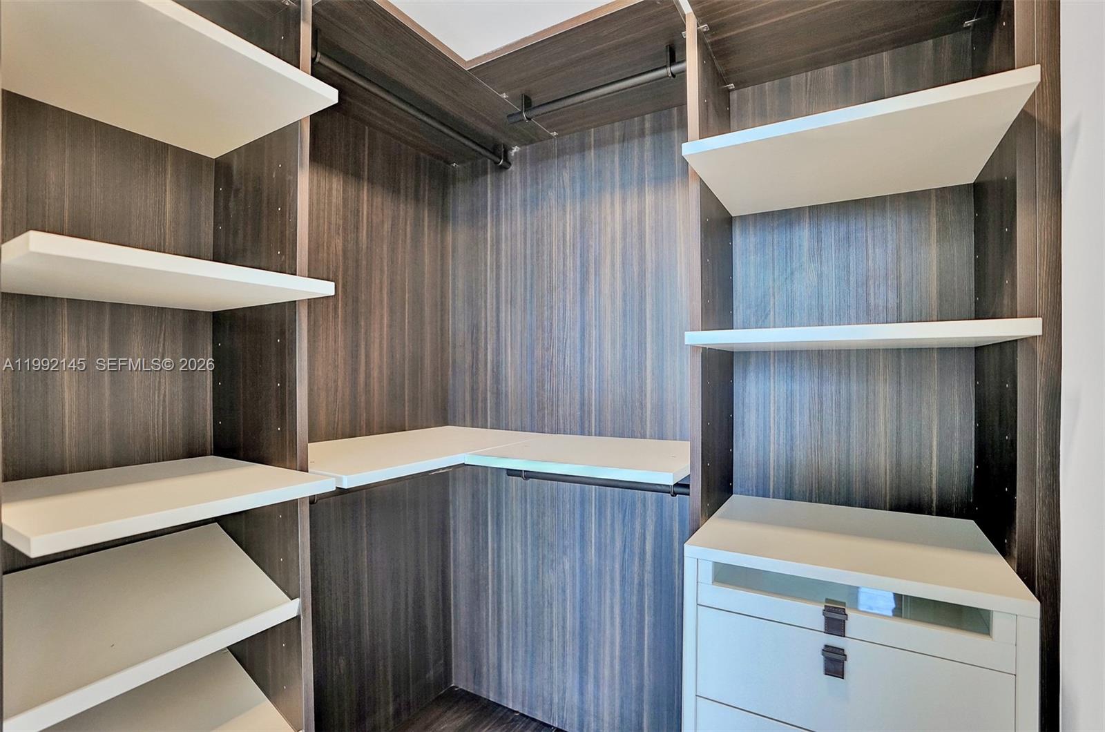 image Merrick Manor22