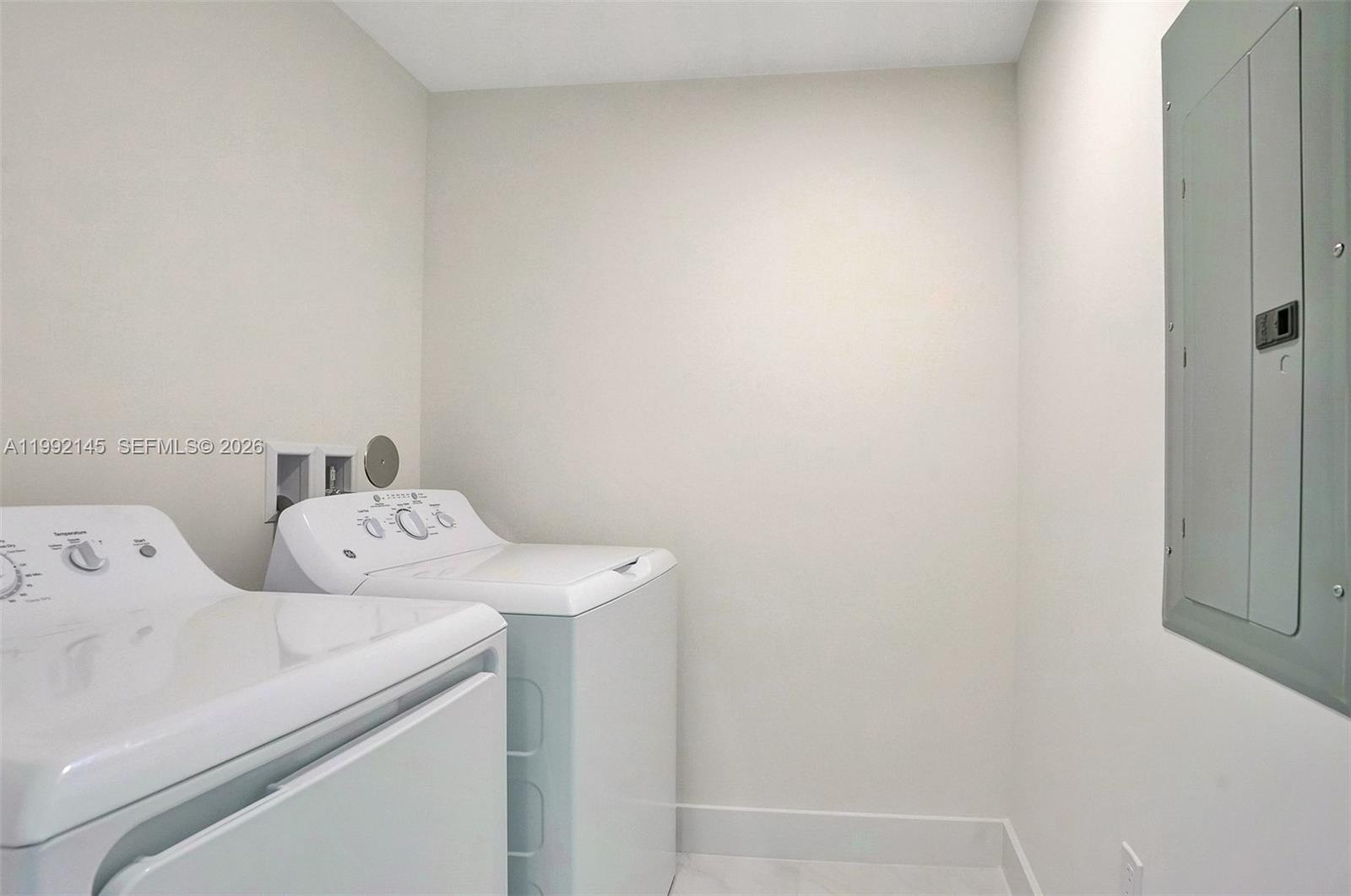 image Merrick Manor29