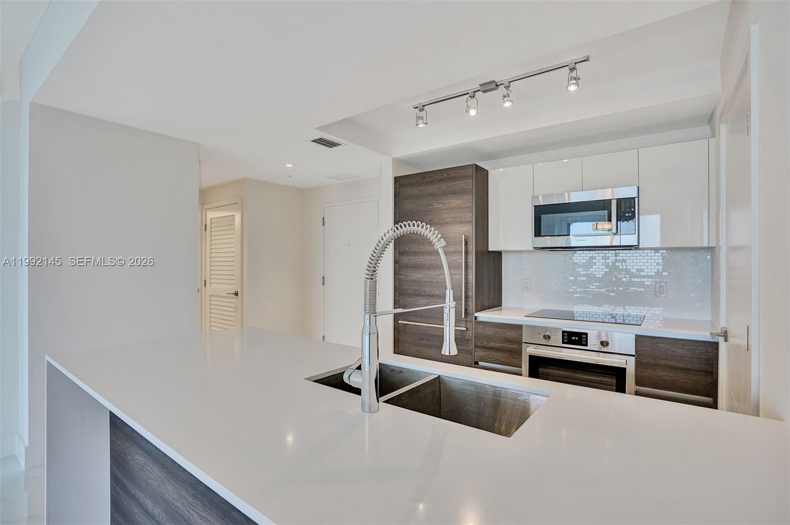 image Merrick Manor8