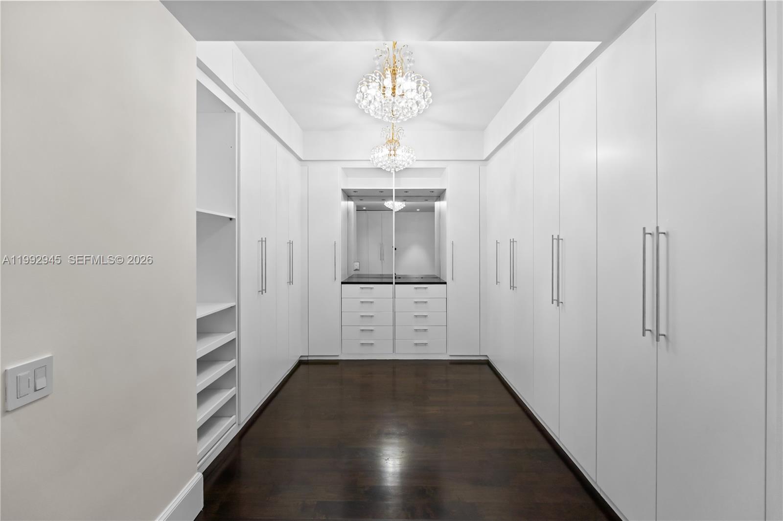 image St Regis Bal Harbour Center21