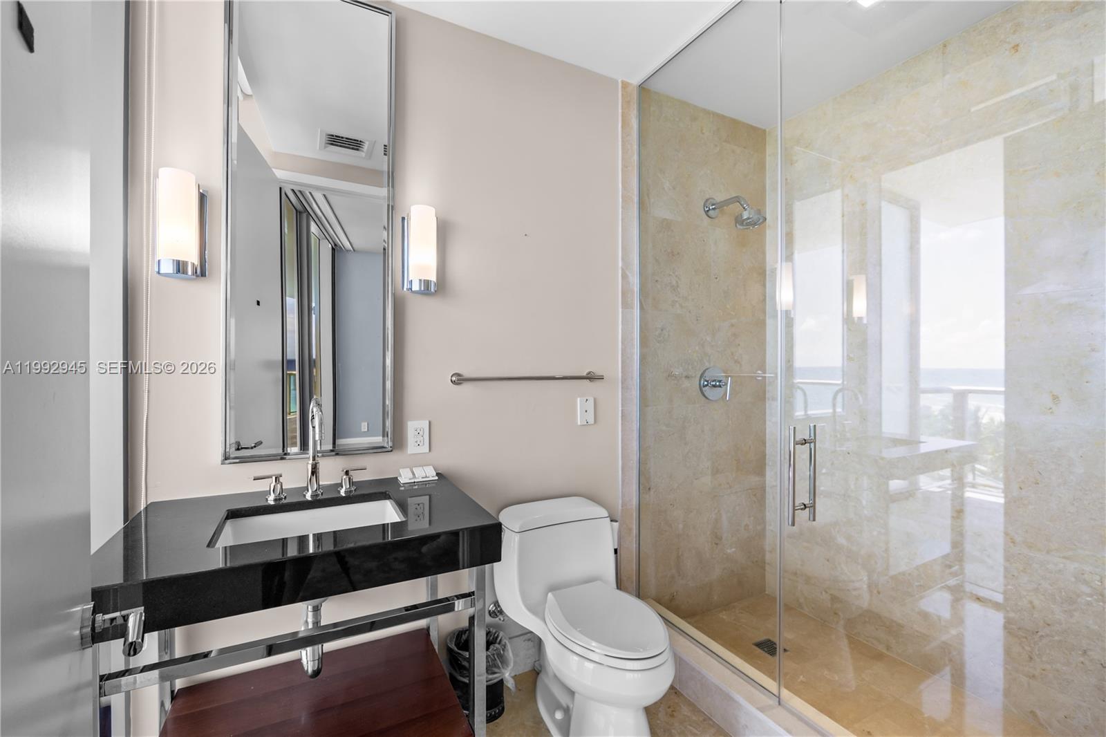 image St Regis Bal Harbour Center33