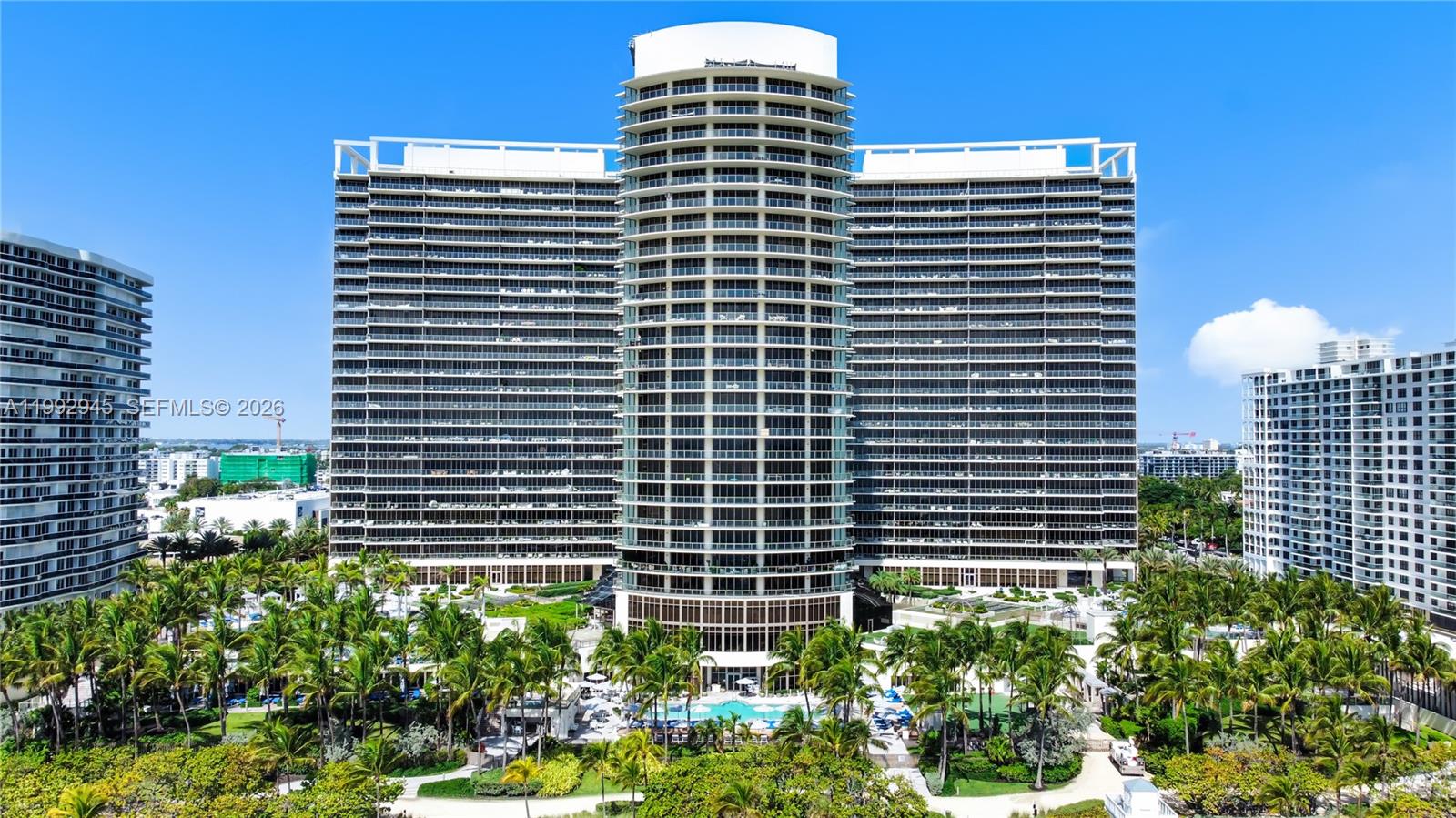 image St Regis Bal Harbour Center42