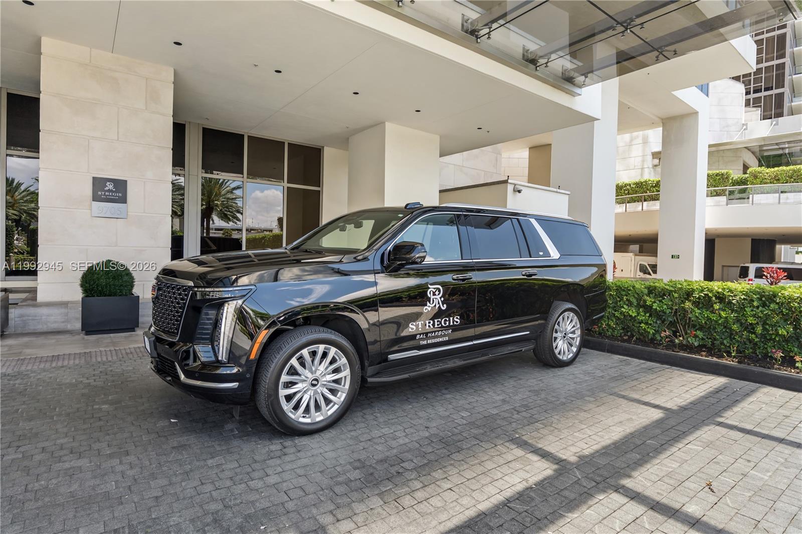 image St Regis Bal Harbour Center54
