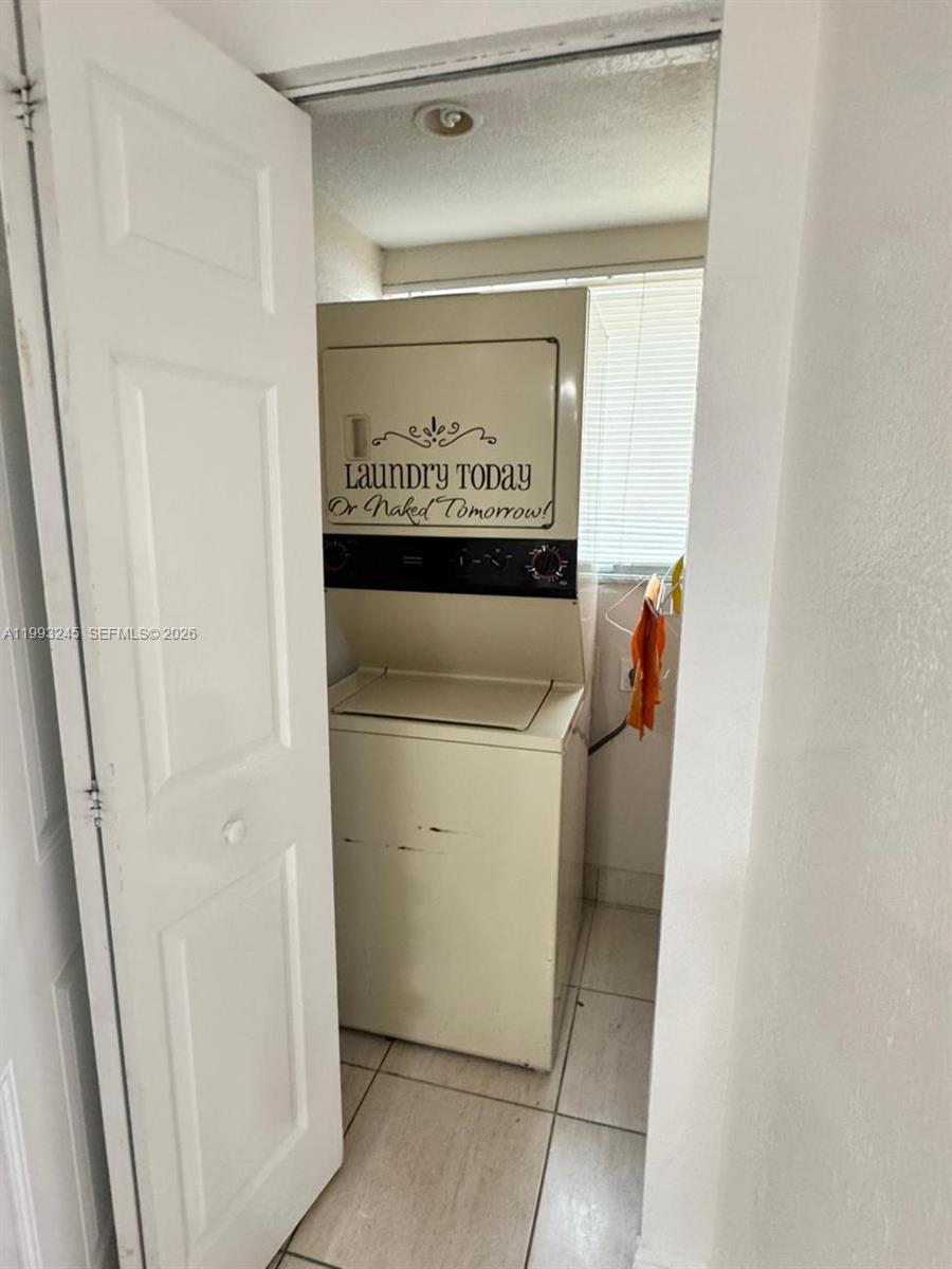 1910 SW 17th Ave #4 Miami, FL 33145