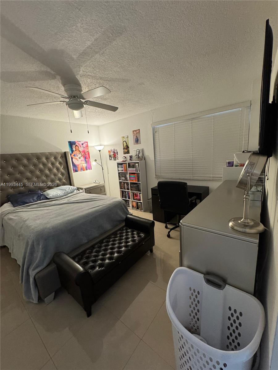 6960 Miami Gdns Dr #2-516 Hialeah, FL 33015