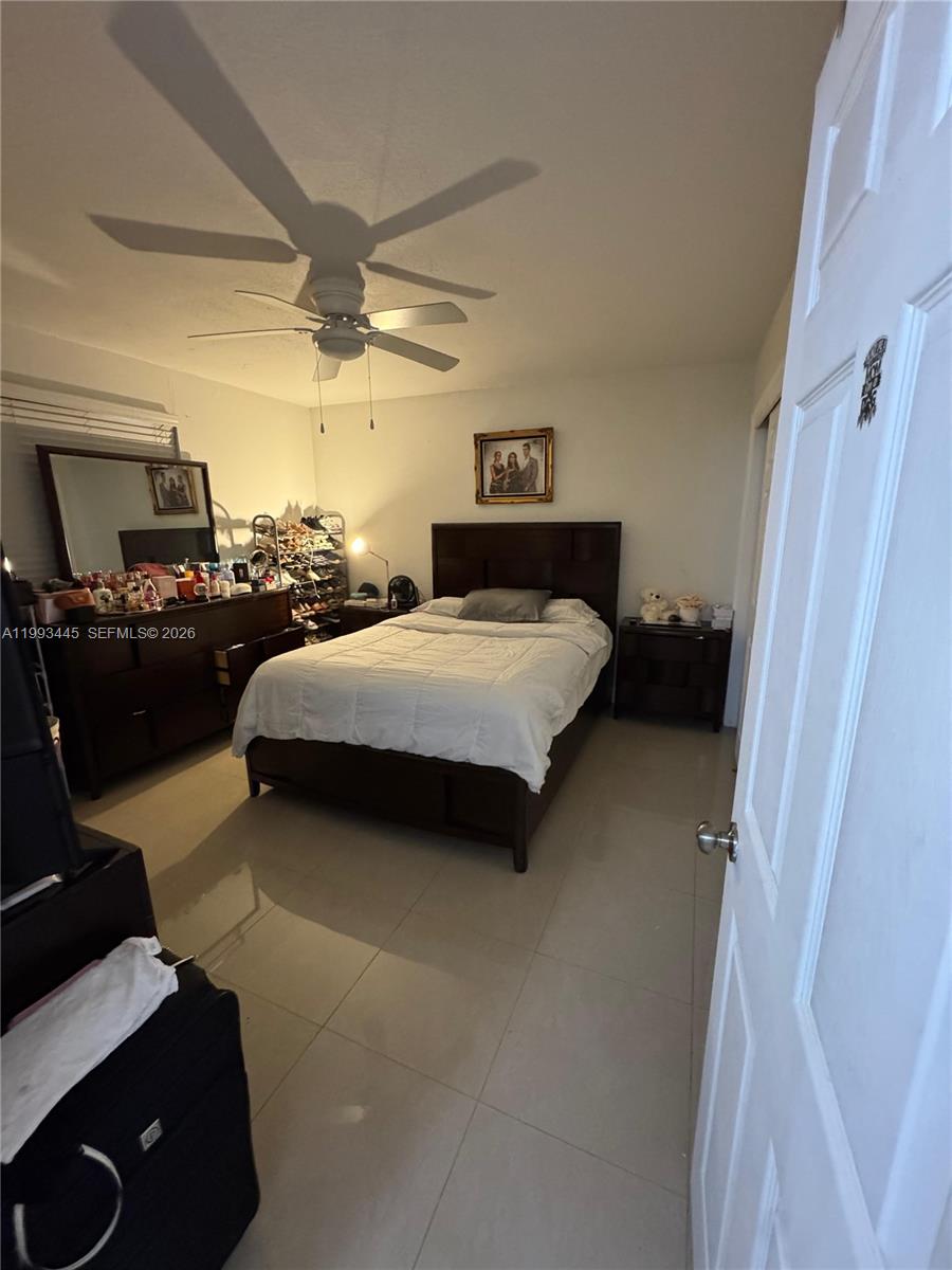 6960 Miami Gdns Dr #2-516 Hialeah, FL 33015