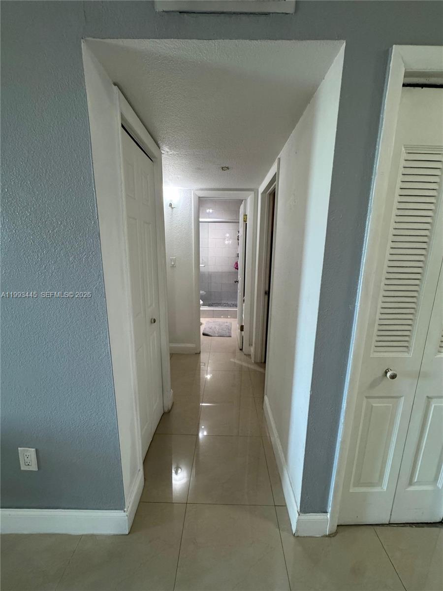 6960 Miami Gdns Dr #2-516 Hialeah, FL 33015
