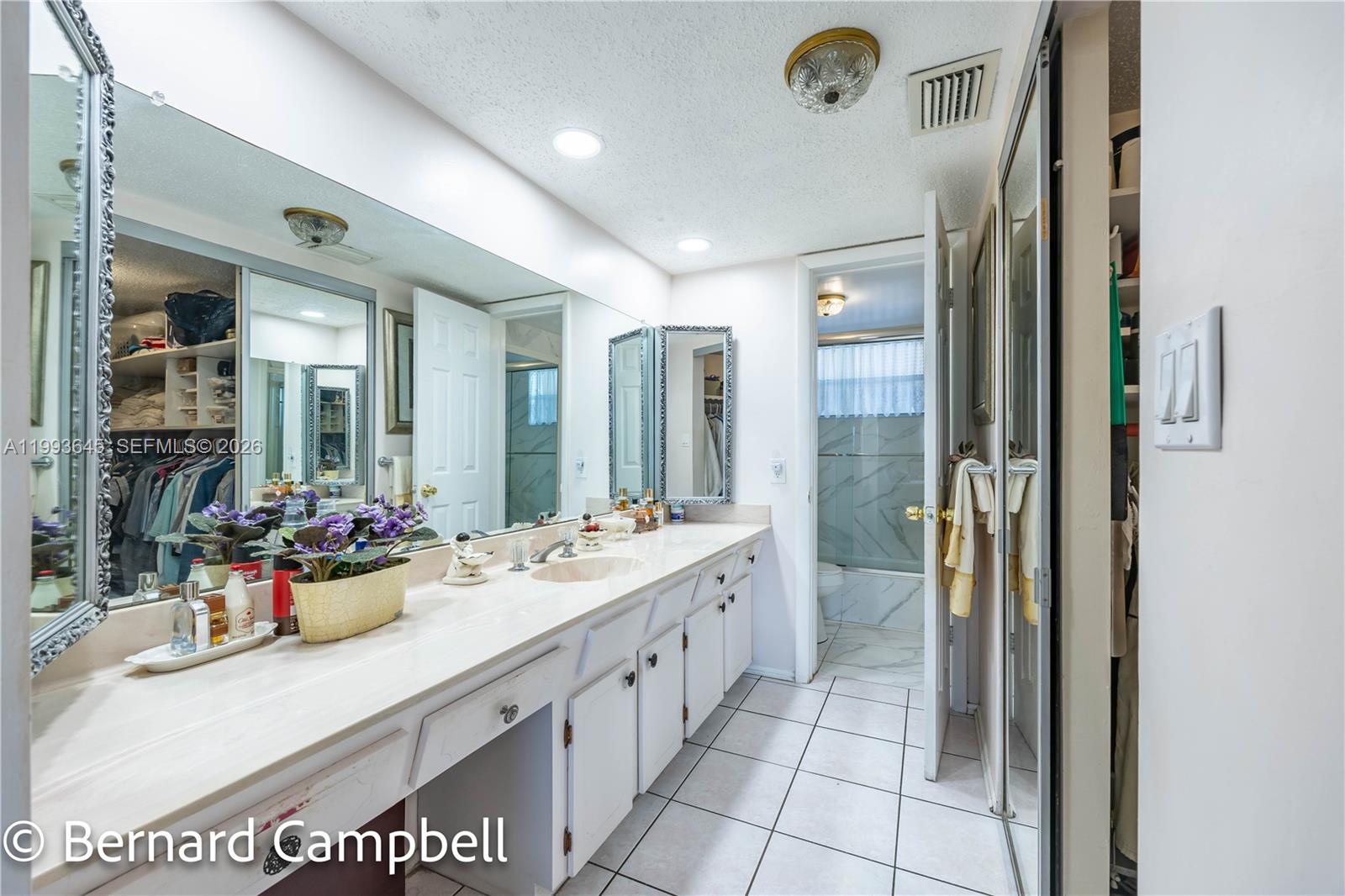 3940 NW 42nd Ave #417 Lauderdale Lakes, FL 33319