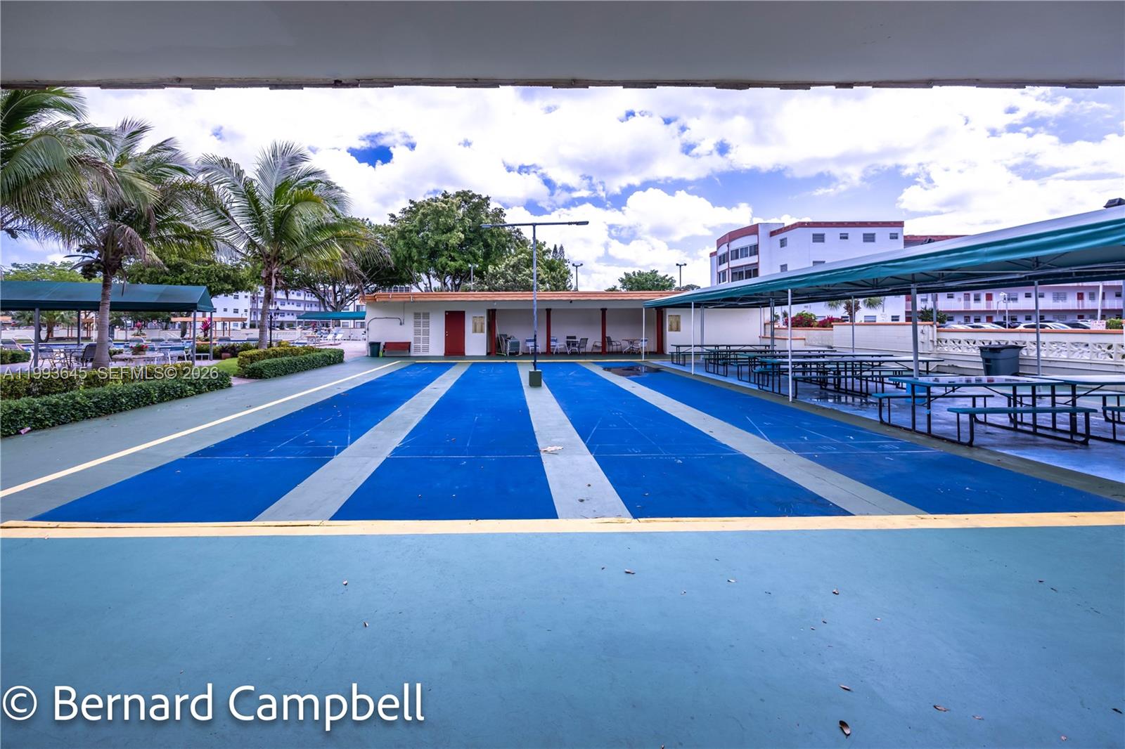 3940 NW 42nd Ave #417 Lauderdale Lakes, FL 33319