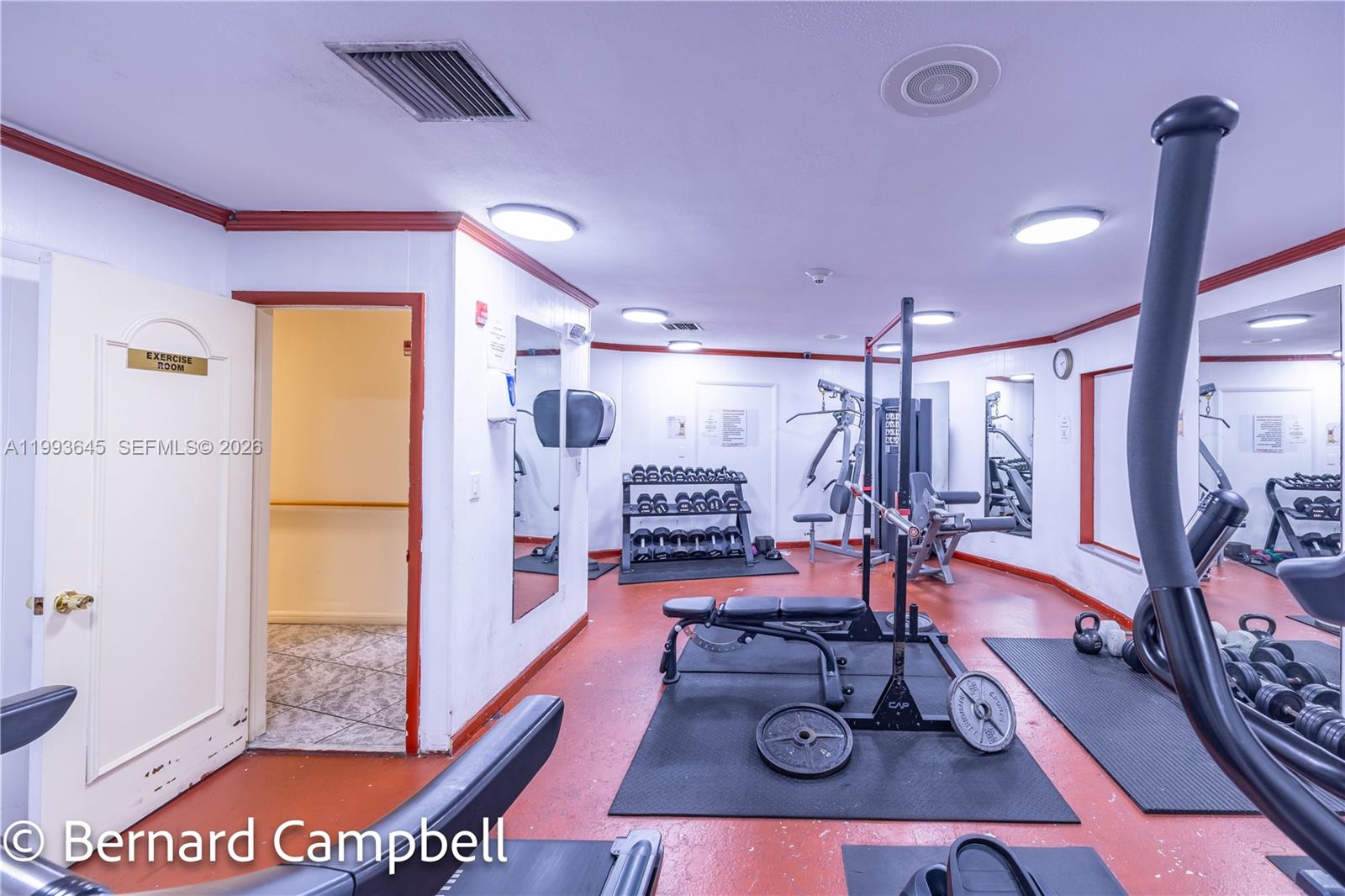 3940 NW 42nd Ave #417 Lauderdale Lakes, FL 33319