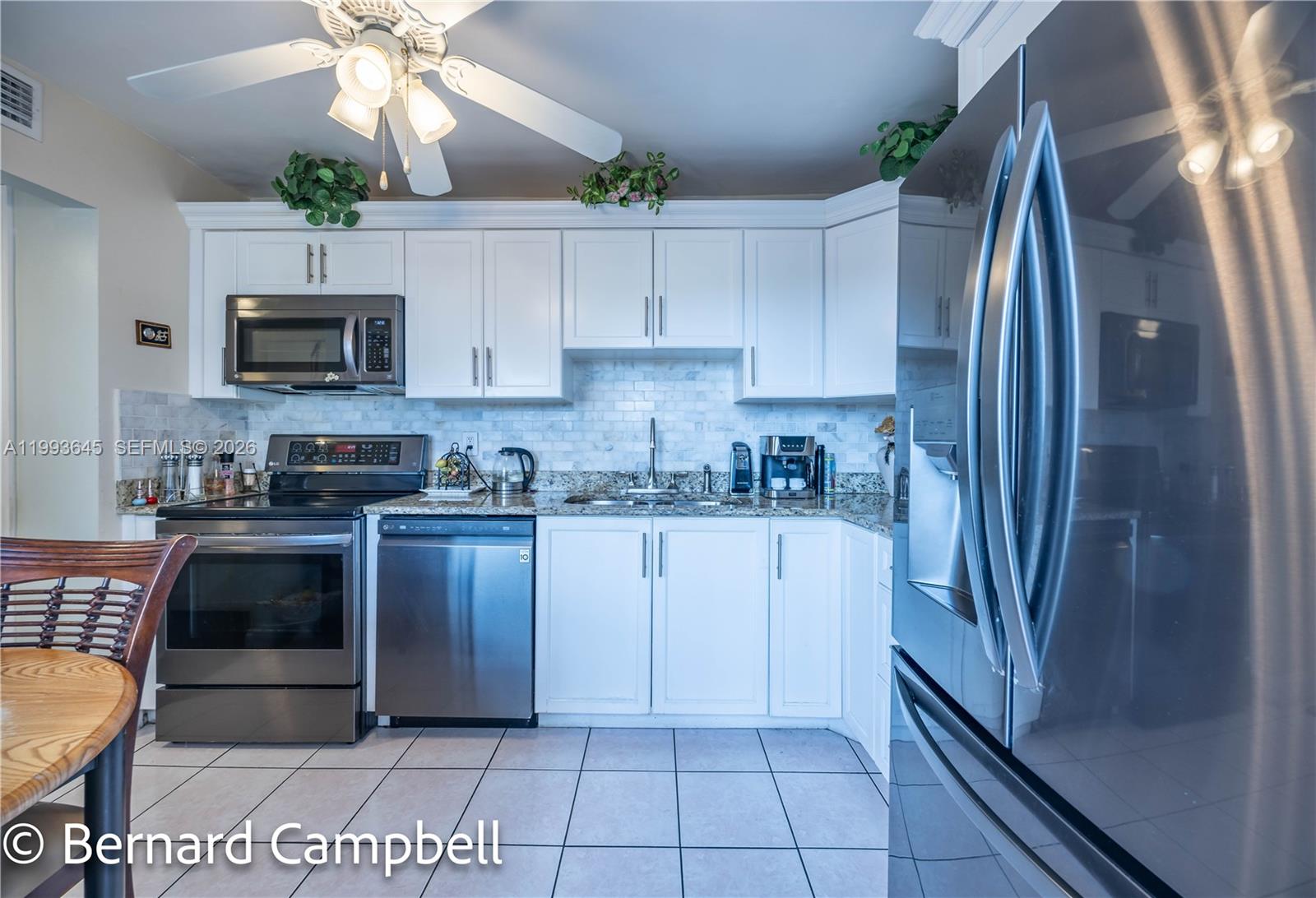 3940 NW 42nd Ave #417 Lauderdale Lakes, FL 33319