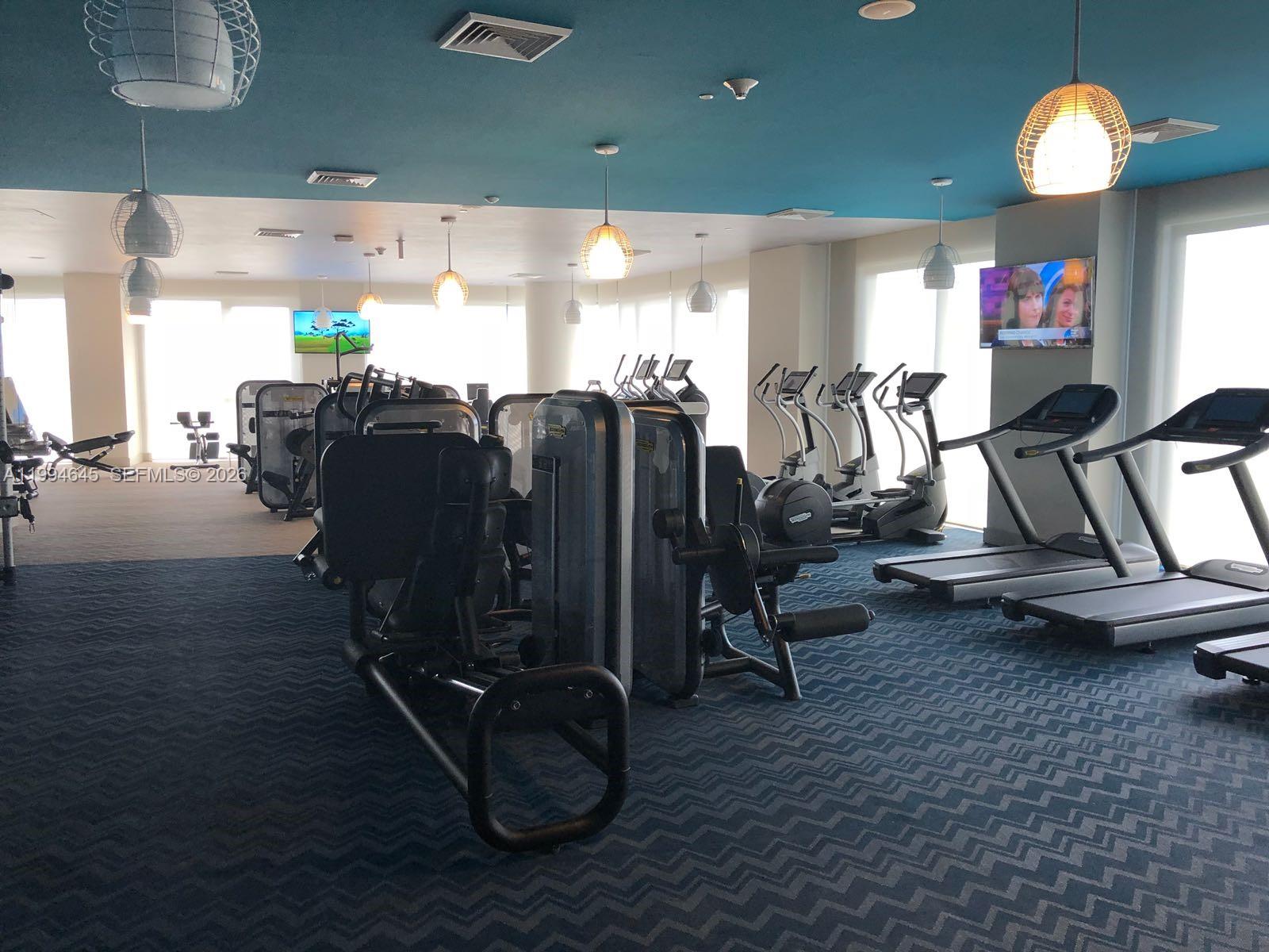 121 NE 34th St #1207 Miami, FL 33137