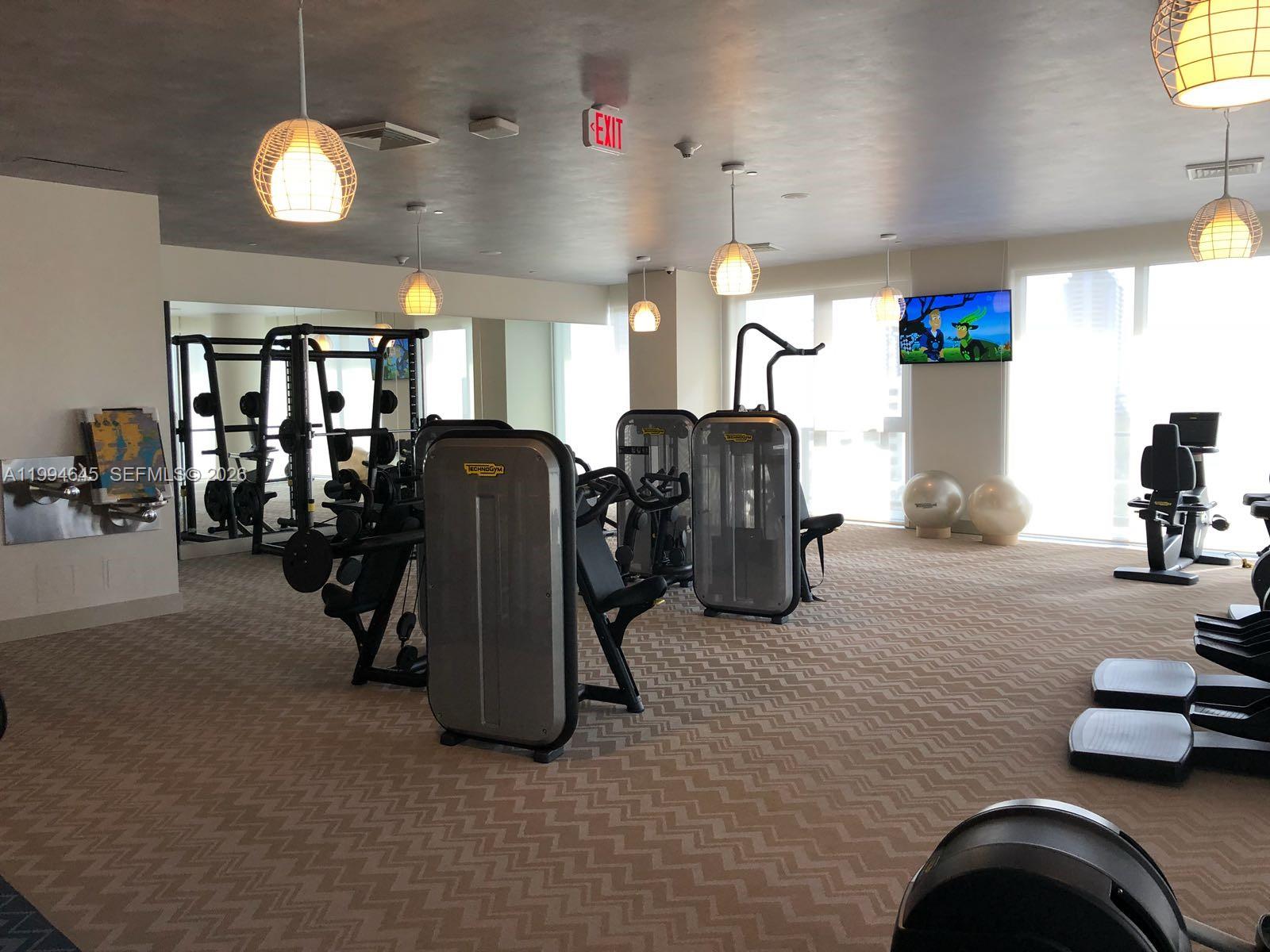 121 NE 34th St #1207 Miami, FL 33137