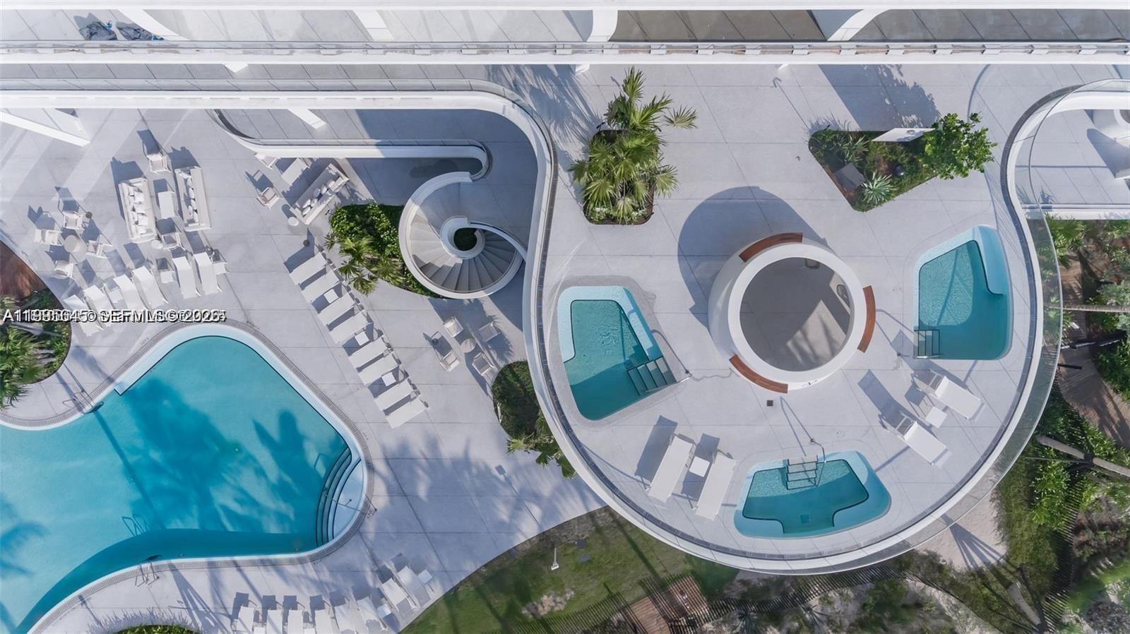 image Jade Signature14