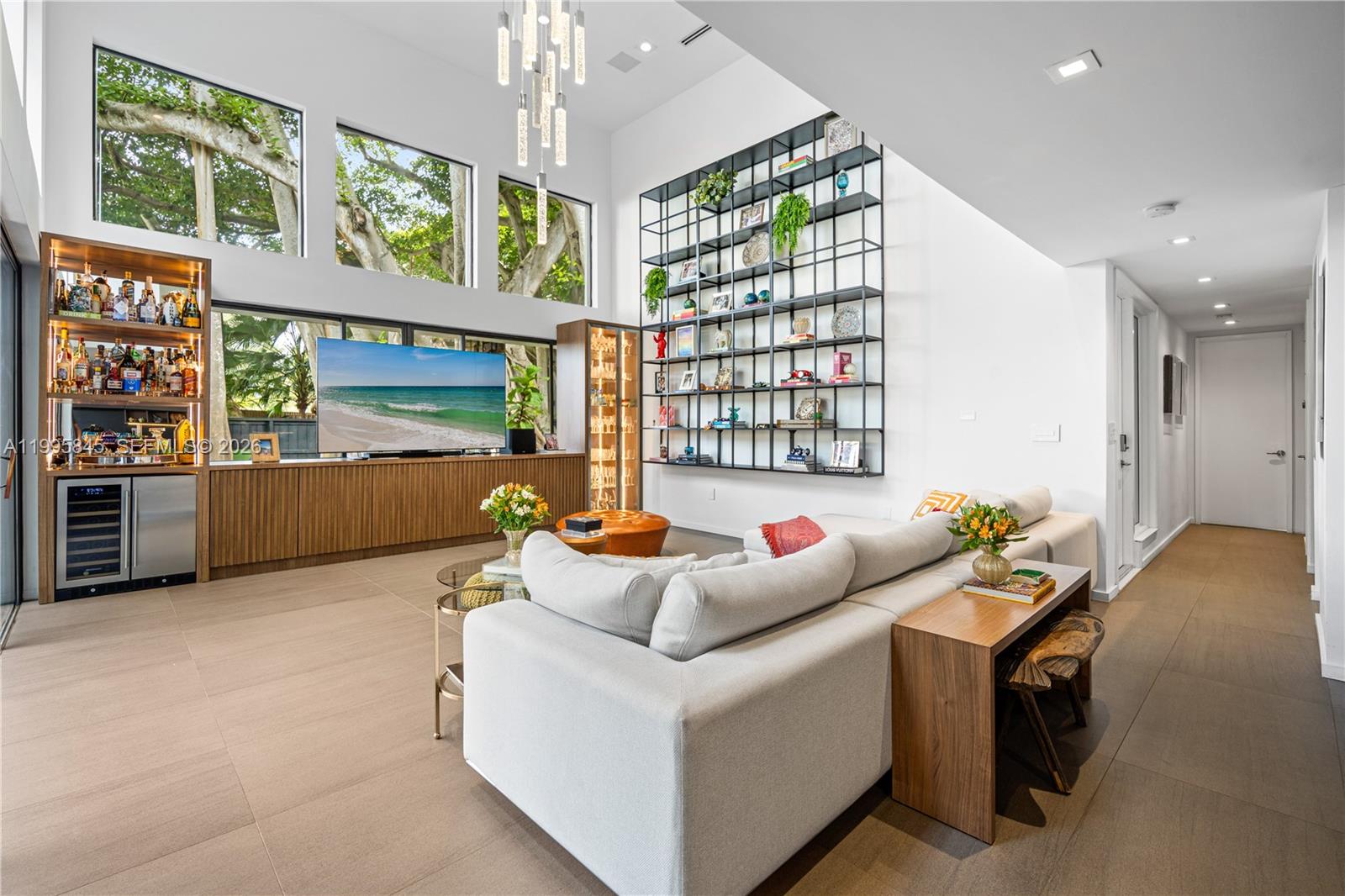 4002 Kumquat Ave Miami, FL 33133