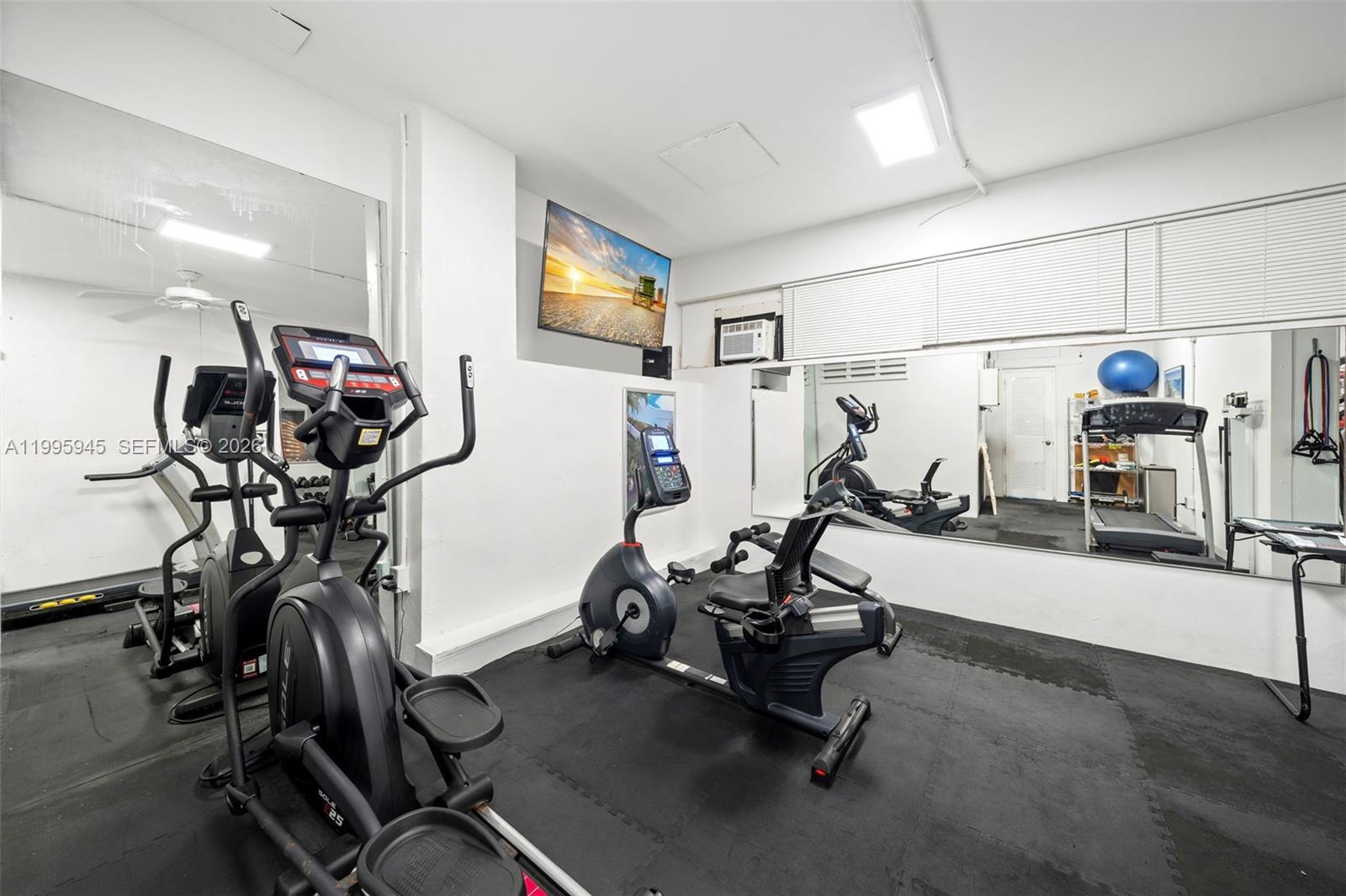 2840 N Ocean Blvd Blvd #404 Fort Lauderdale, FL 33308