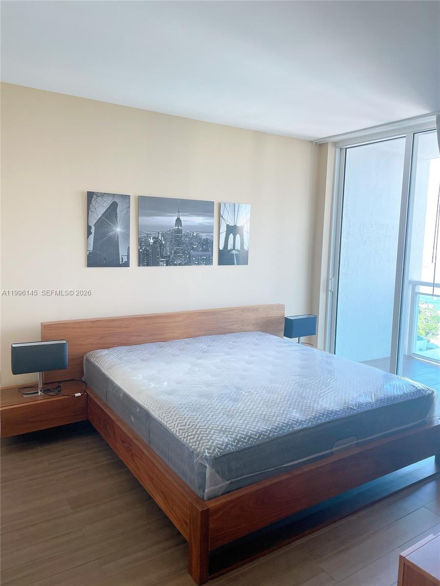 image The Plaza on Brickell West14