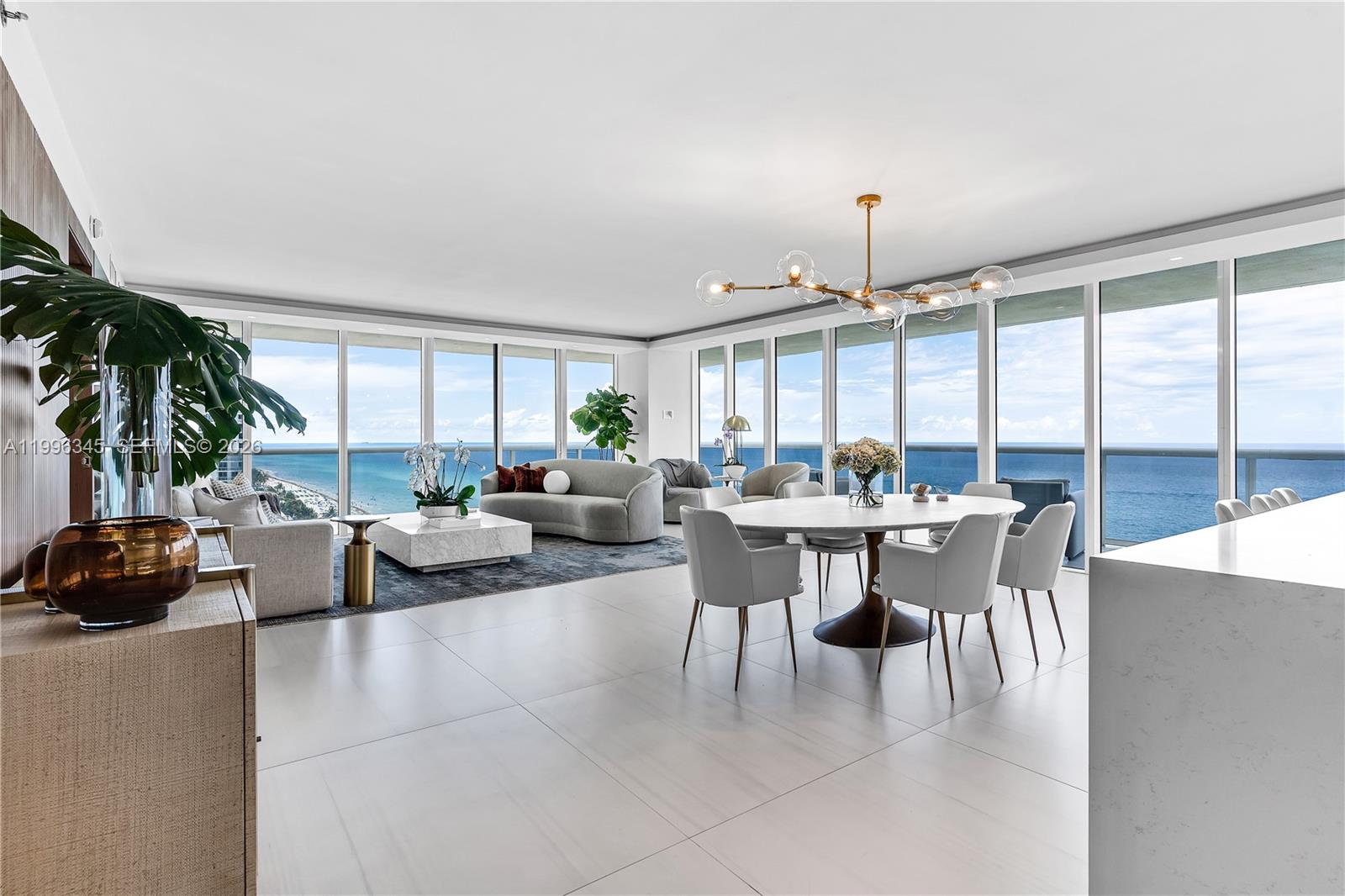 image Beach Club 234