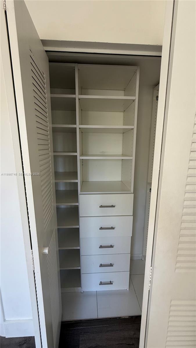 375 Nw 85th Pl #1904 Miami, FL 33126