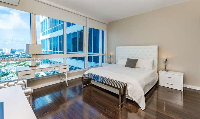 100 S Pointe Dr #3101 Miami Beach, FL 33139