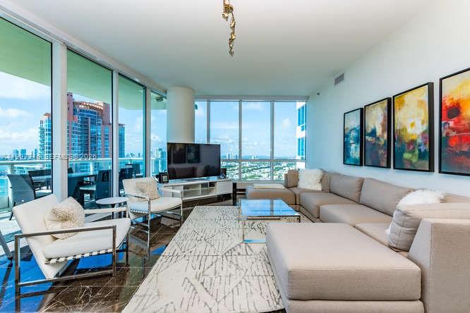100 S Pointe Dr #3101 Miami Beach, FL 33139