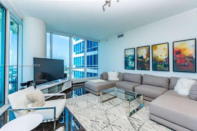 100 S Pointe Dr #3101 Miami Beach, FL 33139