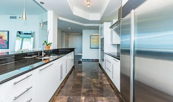 100 S Pointe Dr #3101 Miami Beach, FL 33139
