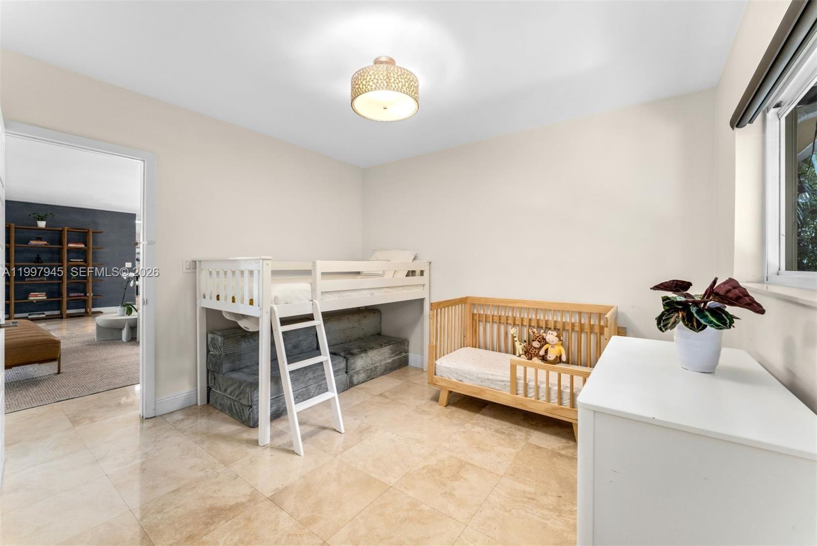 611 Santurce Ave Coral Gables, FL 33143