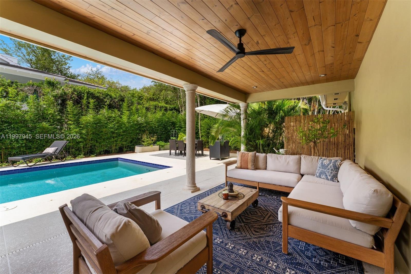 611 Santurce Ave Coral Gables, FL 33143