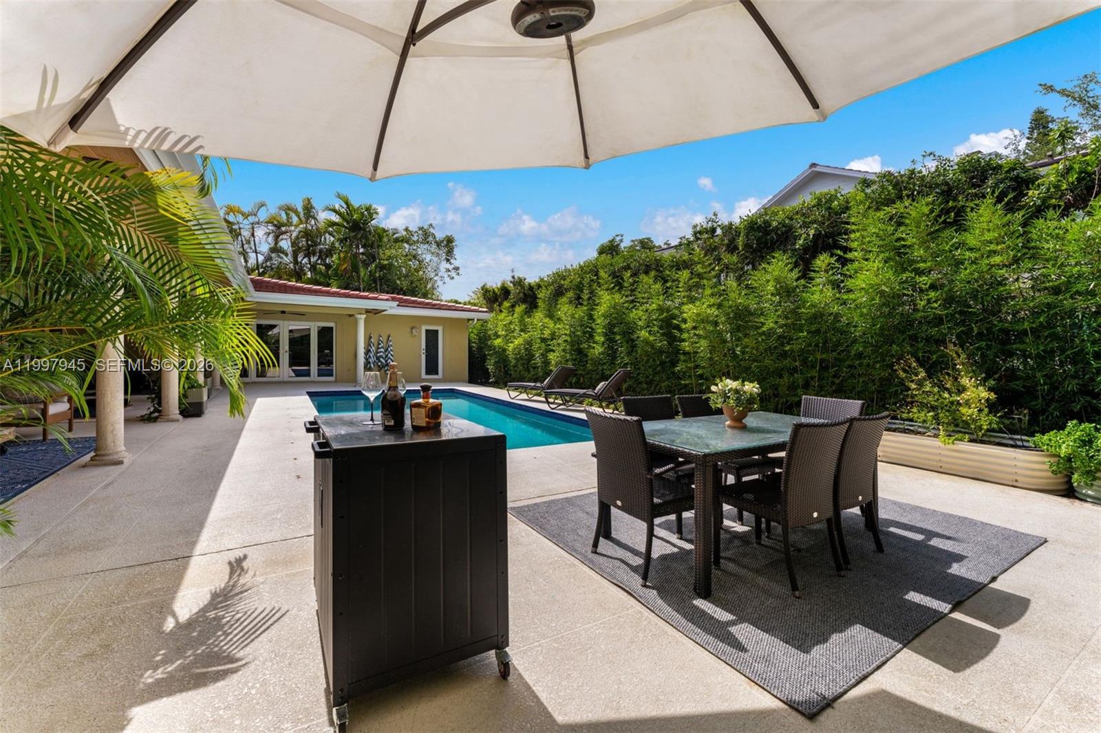 611 Santurce Ave Coral Gables, FL 33143