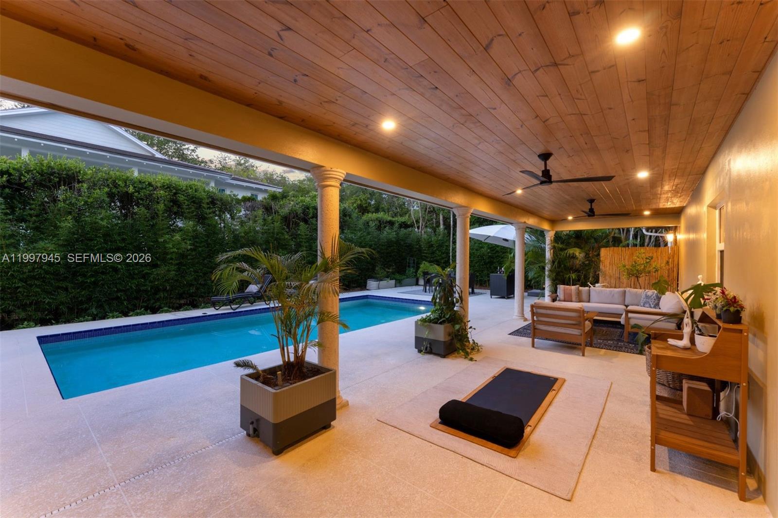 611 Santurce Ave Coral Gables, FL 33143